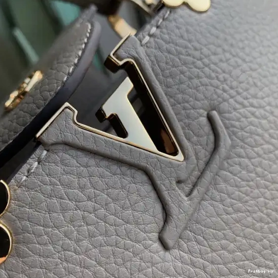 Frstbag ru LOUIS MINI CAPUCINES VUITTON 0609